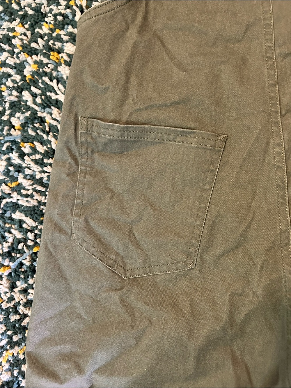 Toad&Co Olive Green Short Women's Overalls - Picture 7 of 8